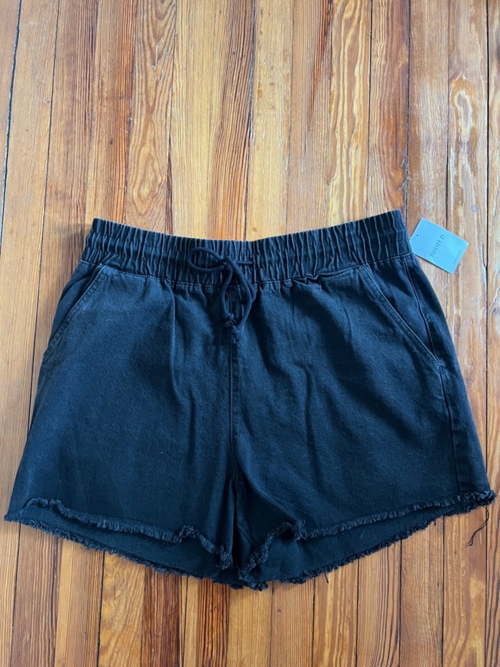 Forever 21 + Black High Waisted Pull On Shorts Plus Size 12 NWT Raw Hem